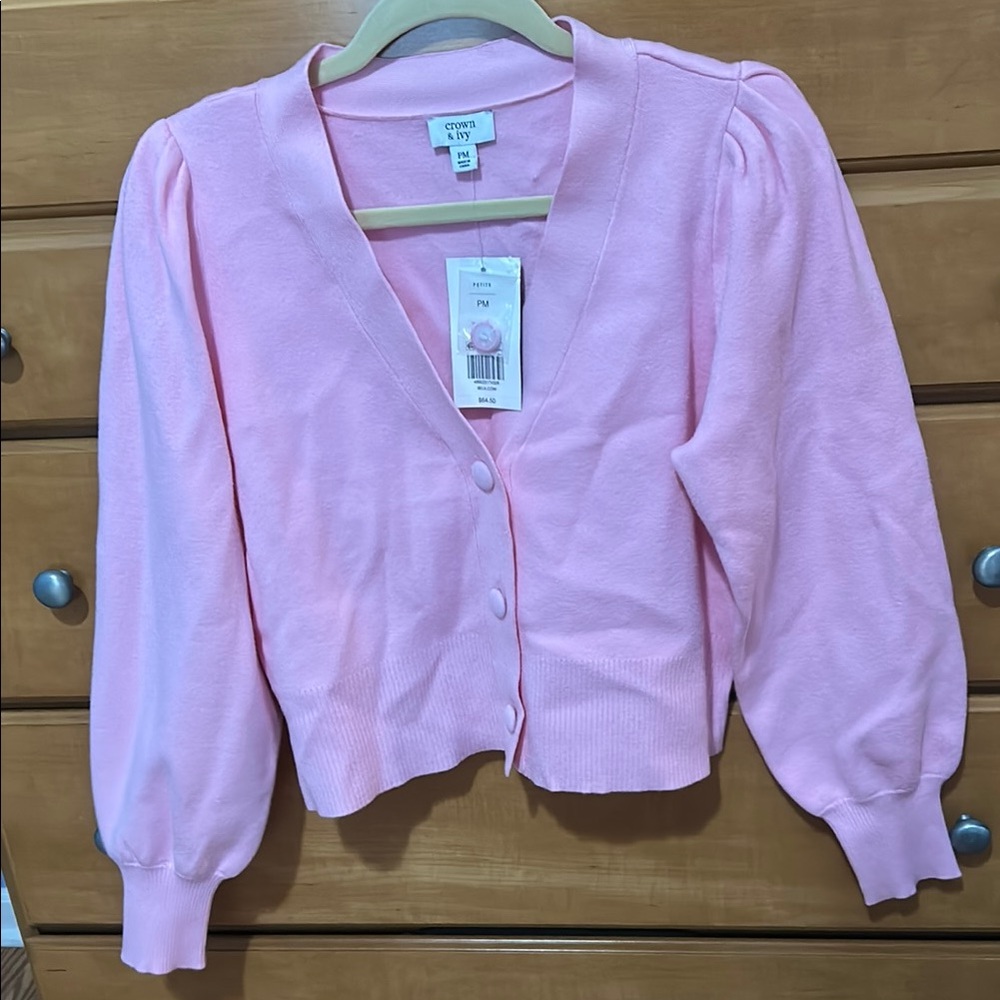 Crown & Ivy Pink Cropped Cardigan Sweater